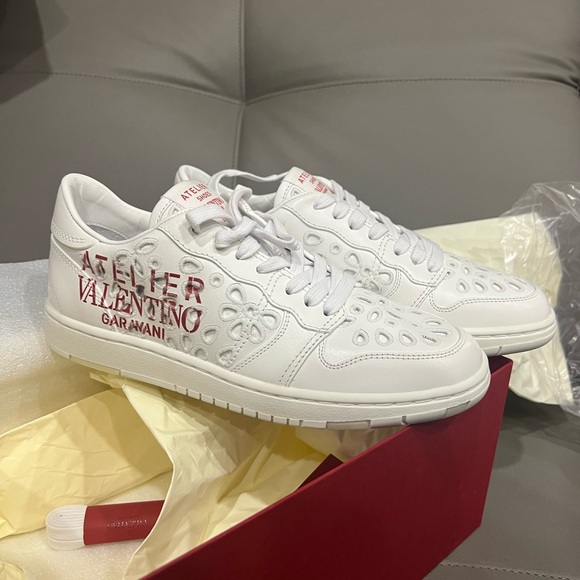 Valentino Garavani Atelier Haute Sneaker - Picture 7 of 10